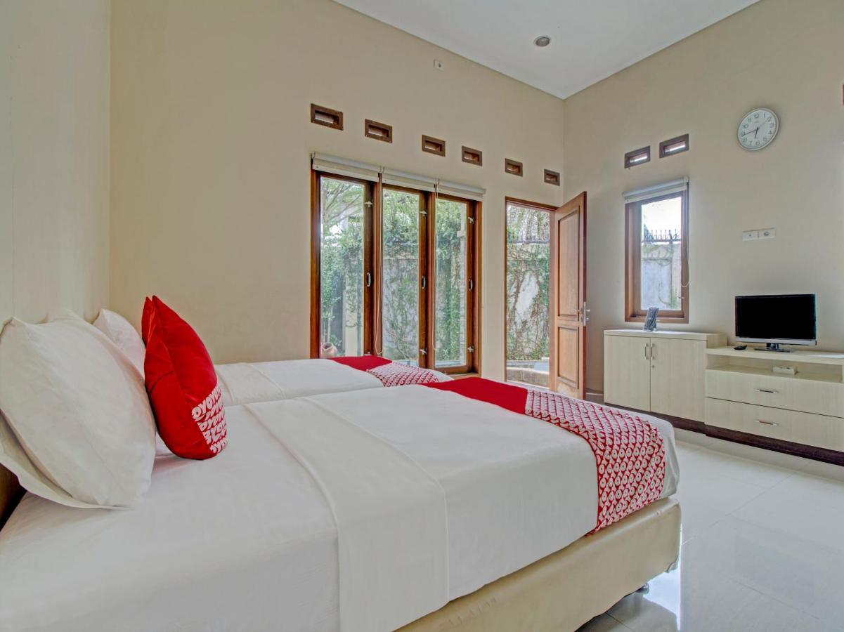 OYO 89997 Hotel Bumi Kedaton Waterpark Bandar Lampung Bagian luar foto